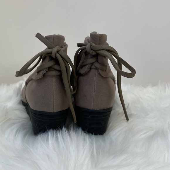 EUC serene island faux suede booties w/ tie detail - Picture 6 of 13